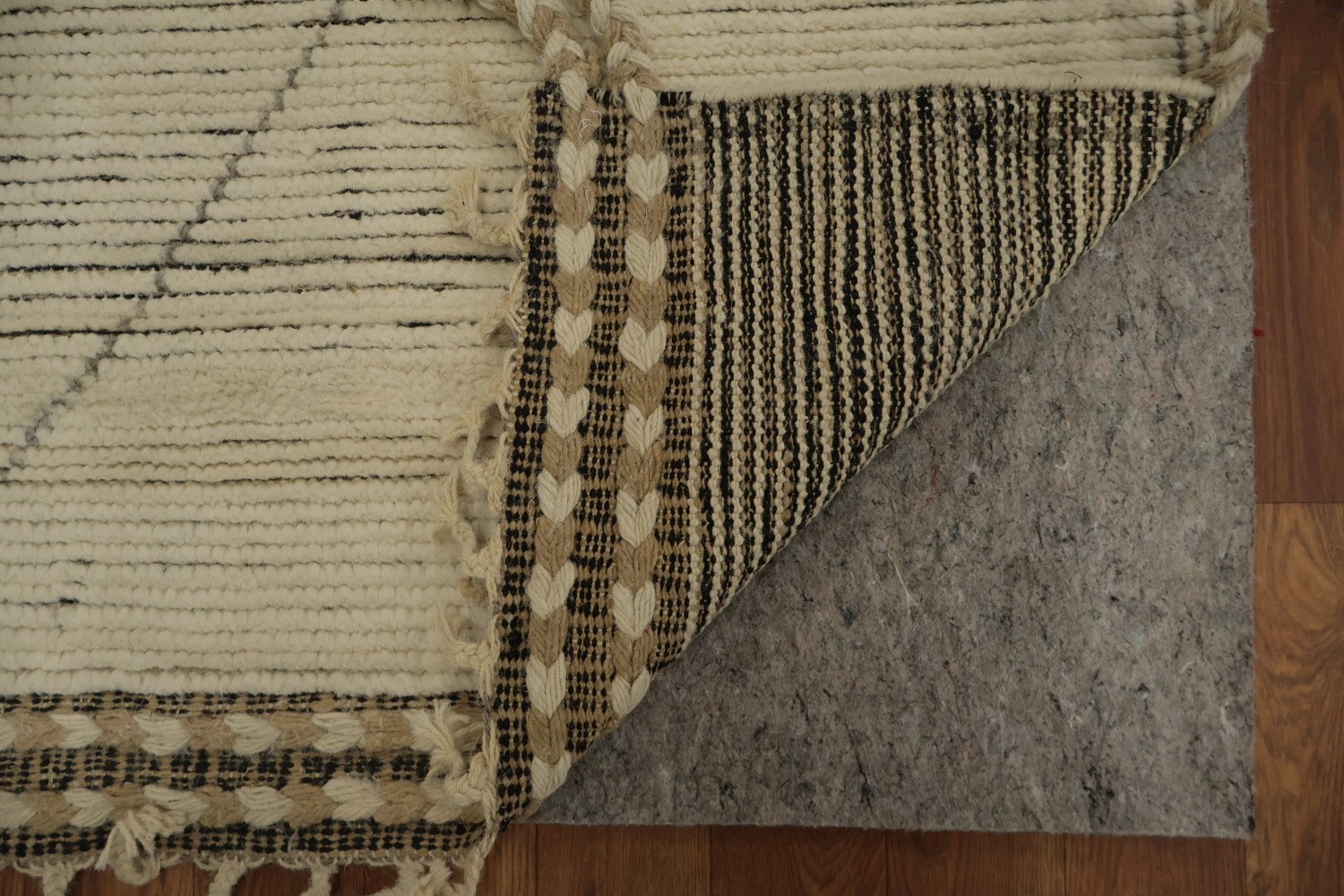 Neutral Tone Moroccan Area Rug 9x13 with Intricate Details