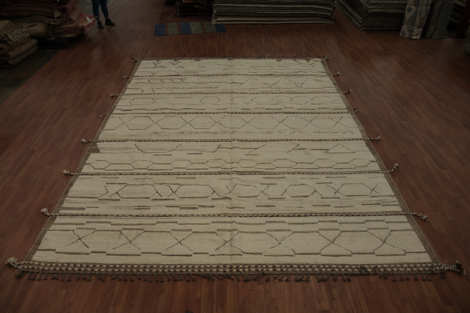 Handmade Wool Ivory Moroccan Large Rug 10x15