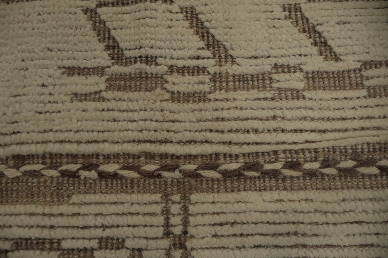 Handmade Wool Ivory Moroccan Large Rug 10x15