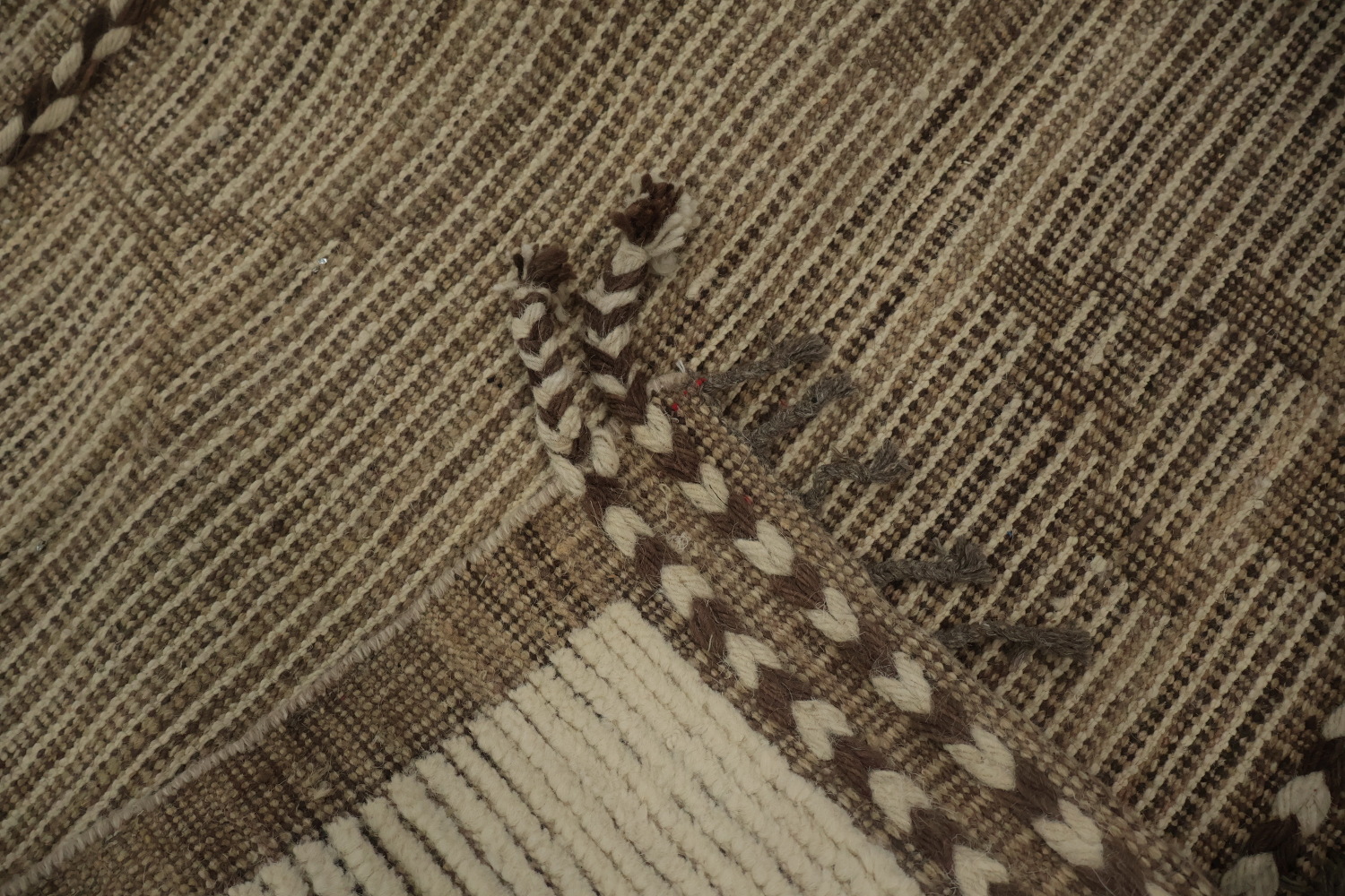 Handmade Wool Ivory Moroccan Large Rug 10x15