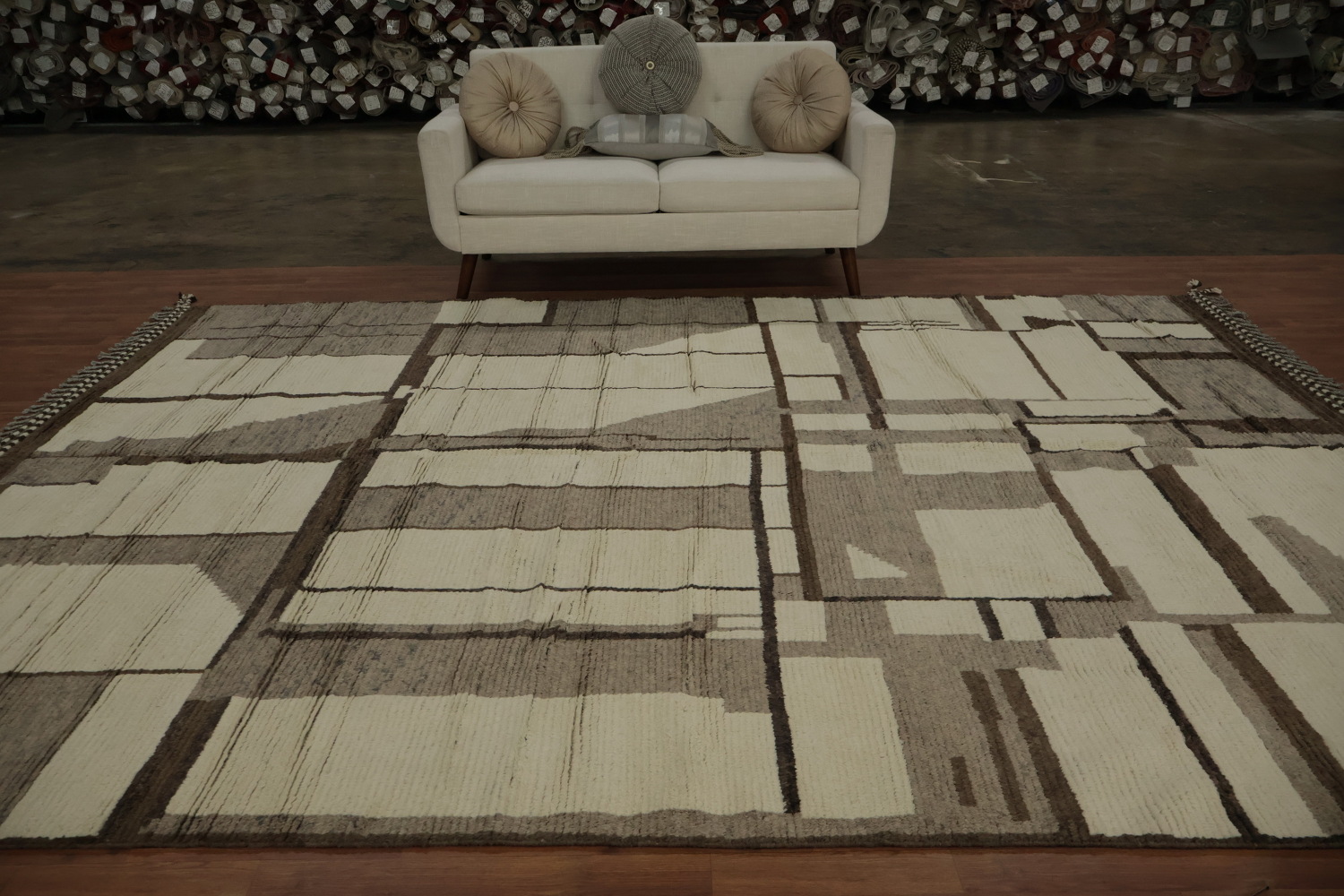 Geometric Moroccan Area Rug 9x12 with Neutral Tones for Modern Spaces