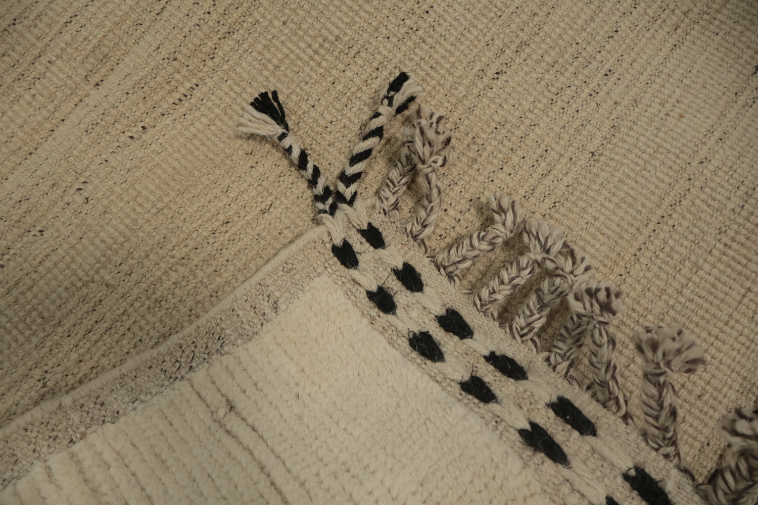 All-Over Ivory Wool Moroccan Oriental Large Rug 10x15