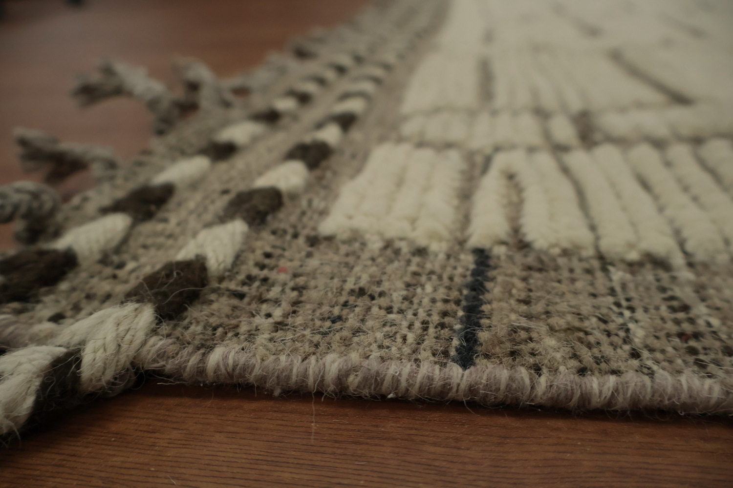 Stylish Moroccan Modern Large Rug 12x19 with Earthy Tones