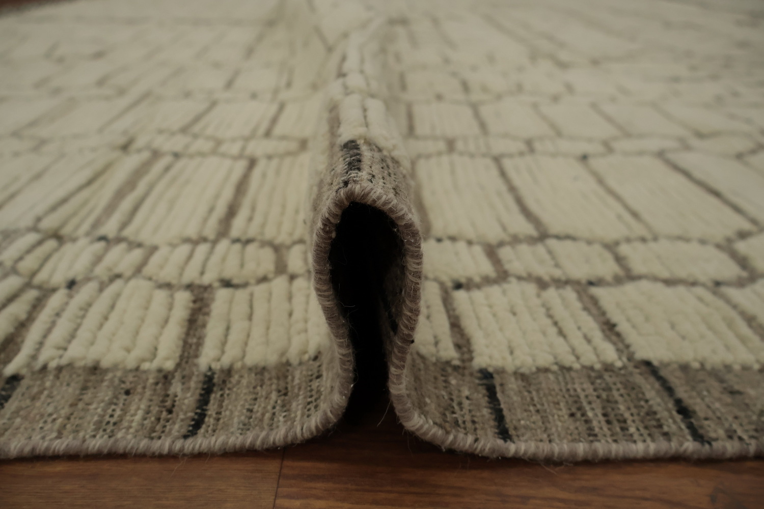 Stylish Moroccan Modern Large Rug 12x19 with Earthy Tones