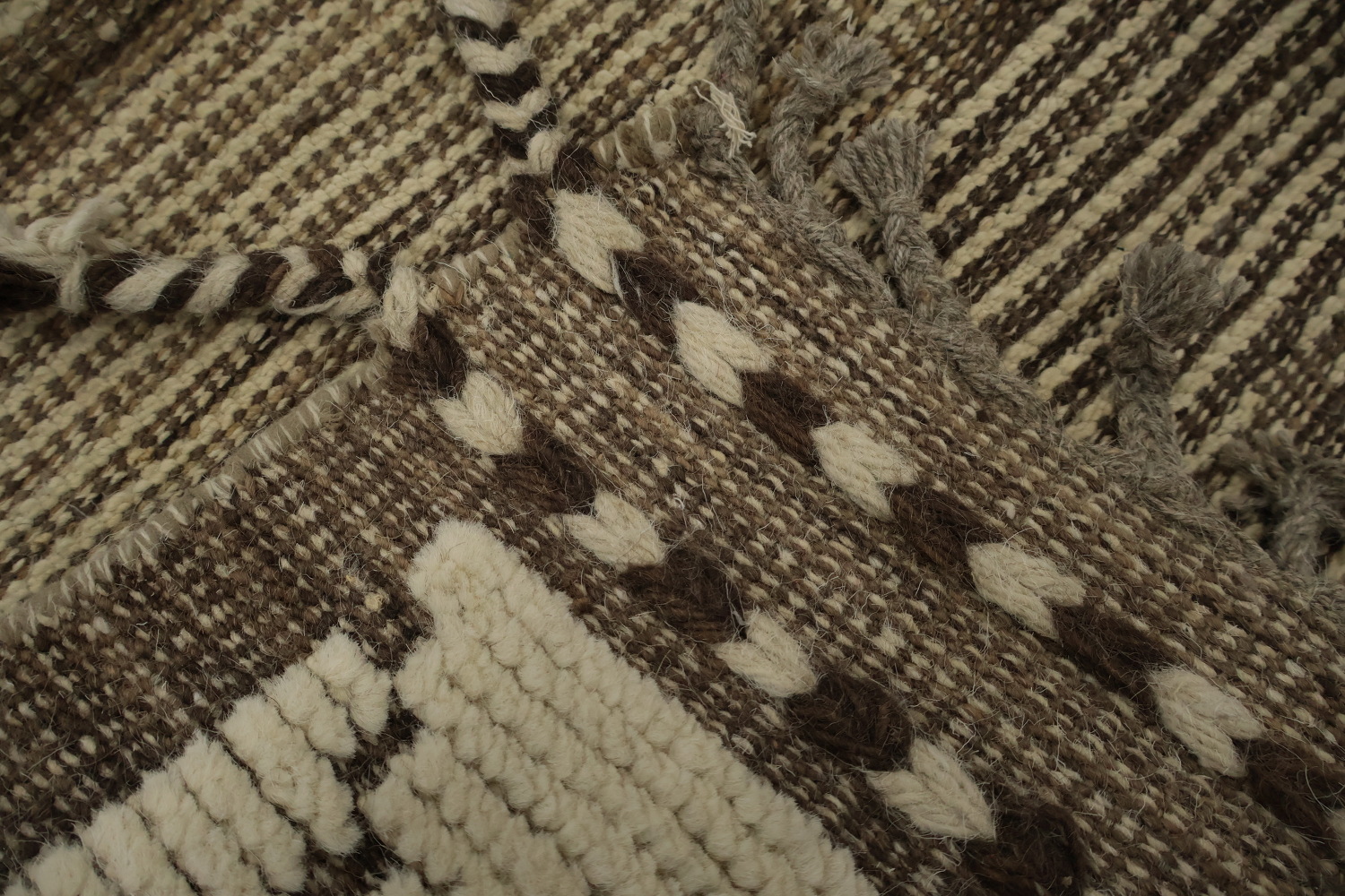 Handmade Ivory Moroccan Abstract Area Rug 9x13