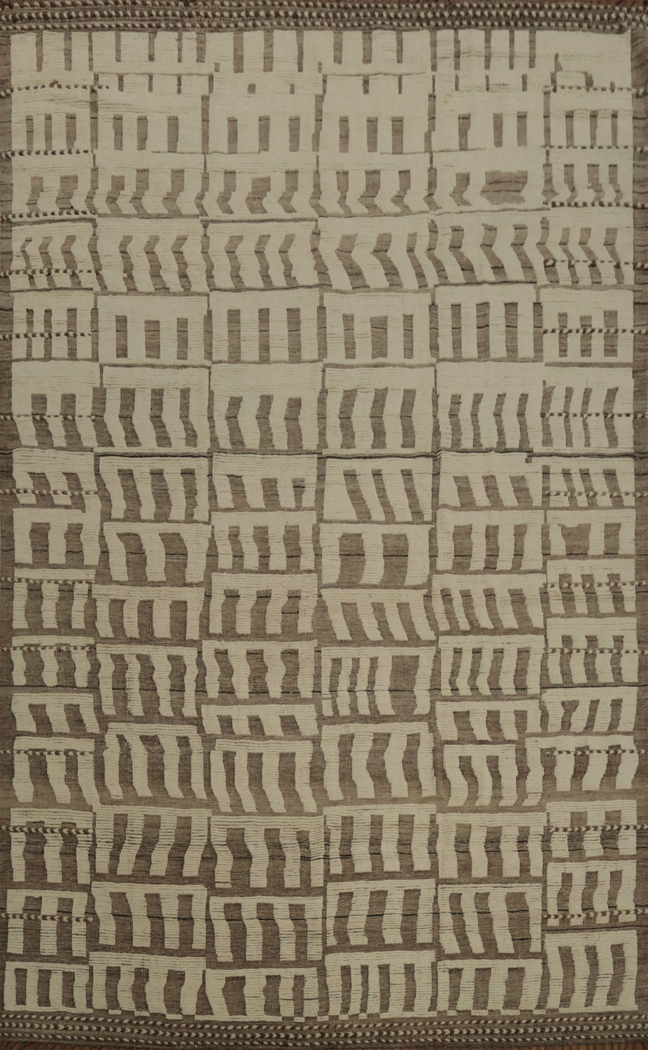Elegant Geometric Moroccan Large Rug 12x16 for Chic Living Spaces