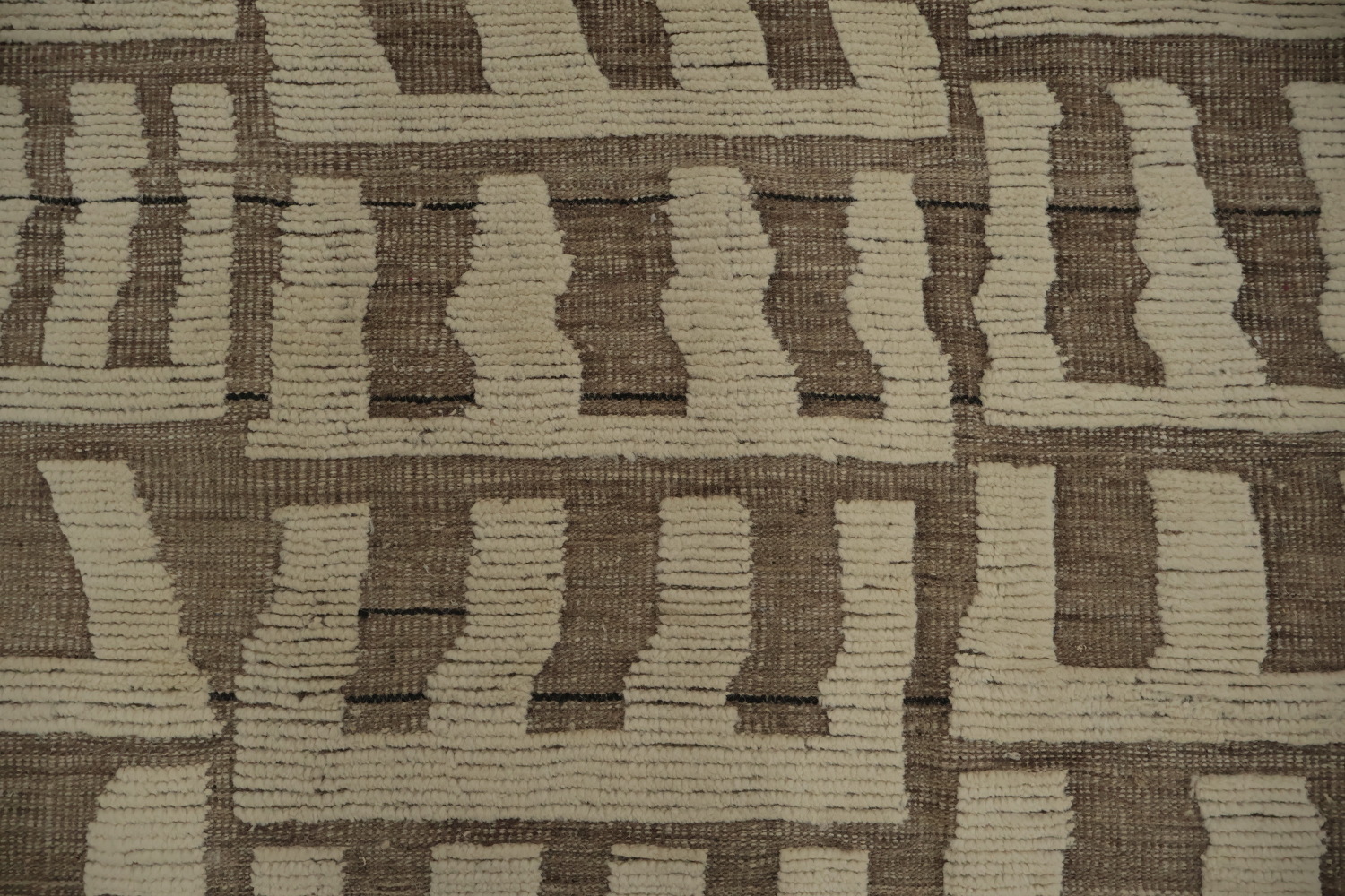 Elegant Geometric Moroccan Large Rug 12x16 for Chic Living Spaces