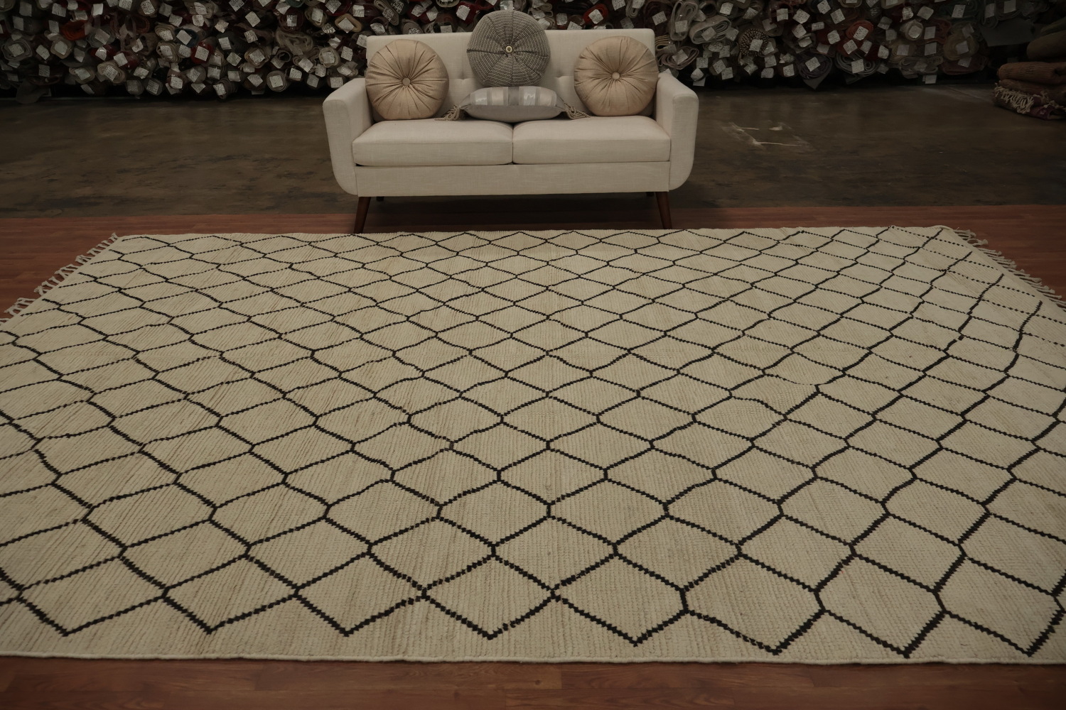 Intricate Trellis-Patterned Moroccan Area Rug 9x13 in Neutral Tones