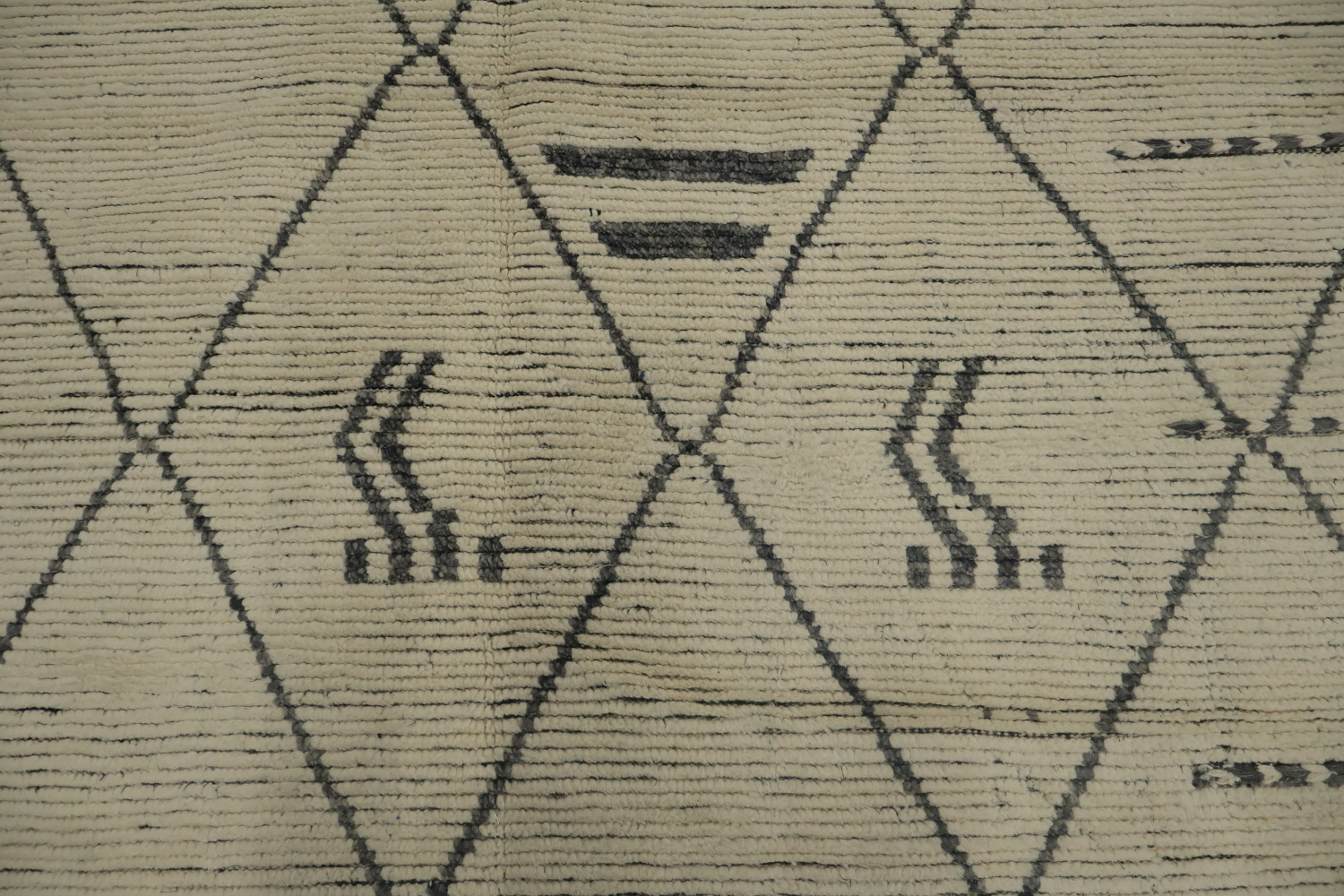 Handmade Trellis Wool Moroccan Large Rug 11x16