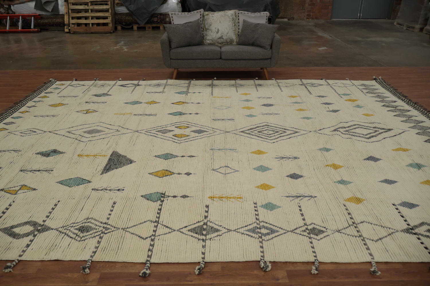 Stylish Geometric Moroccan Large Rug 12x16 for Elegant Decor