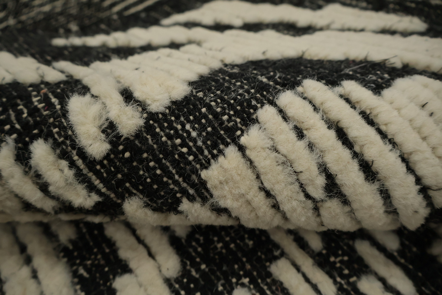 Handmade Wool Moroccan Abstract Area Rug 9x13
