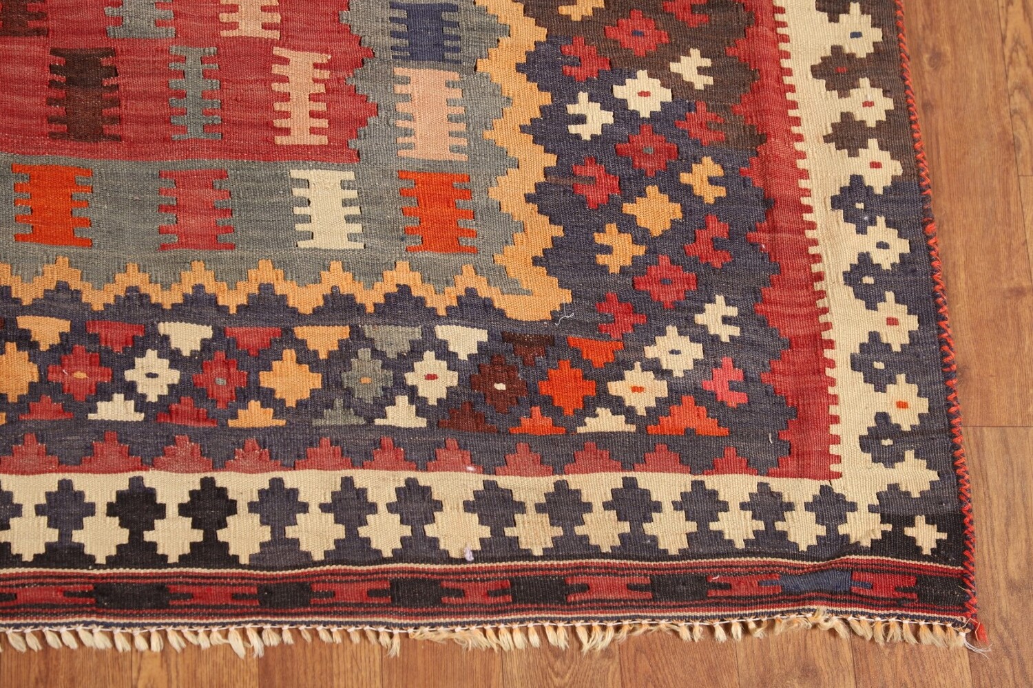 Antique Wool Kilim Qashqai Persian Vegetable Dye Rug 5x10