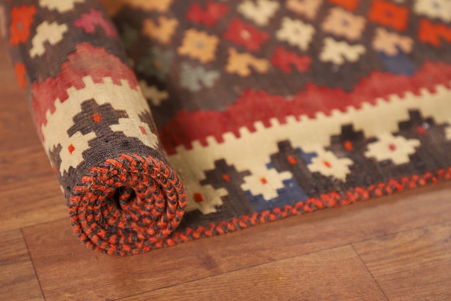 Antique Wool Kilim Qashqai Persian Vegetable Dye Rug 5x10