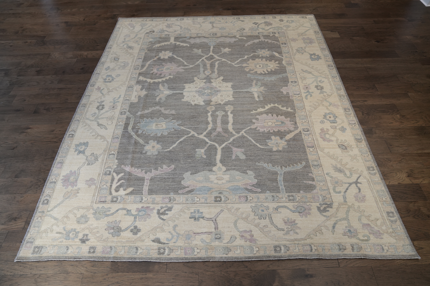 Elegant Traditional Grey and Ivory Oushak Turkish Rug 9x12 ft