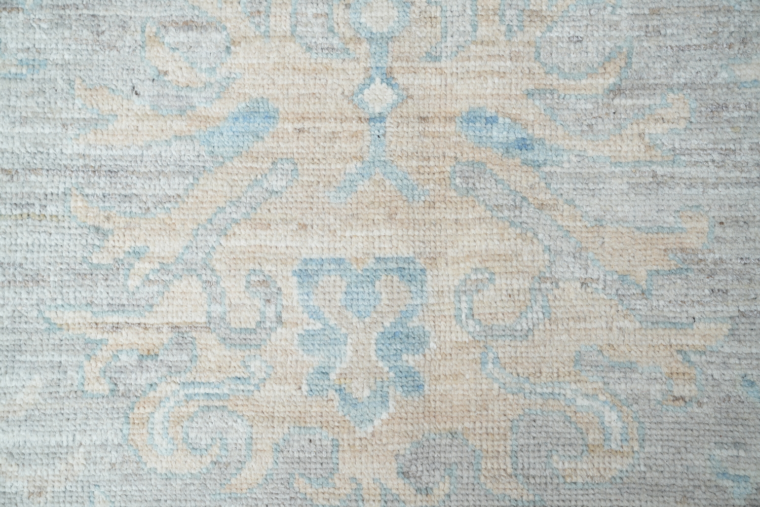 Vintage-Style Pale Neutral Grey Oushak Turkish Large Rug 9x12 ft
