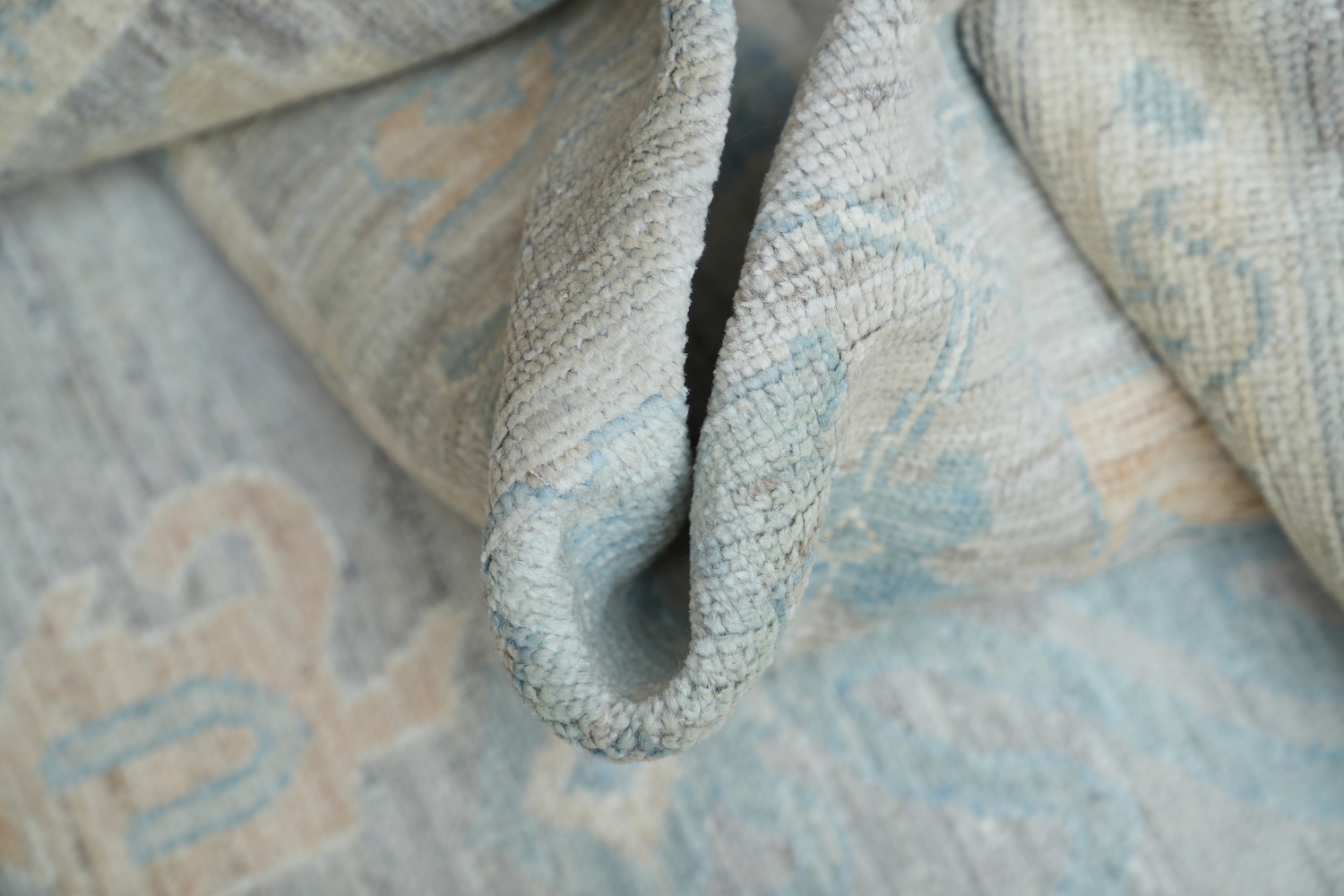 Vintage-Style Pale Neutral Grey Oushak Turkish Large Rug 9x12 ft