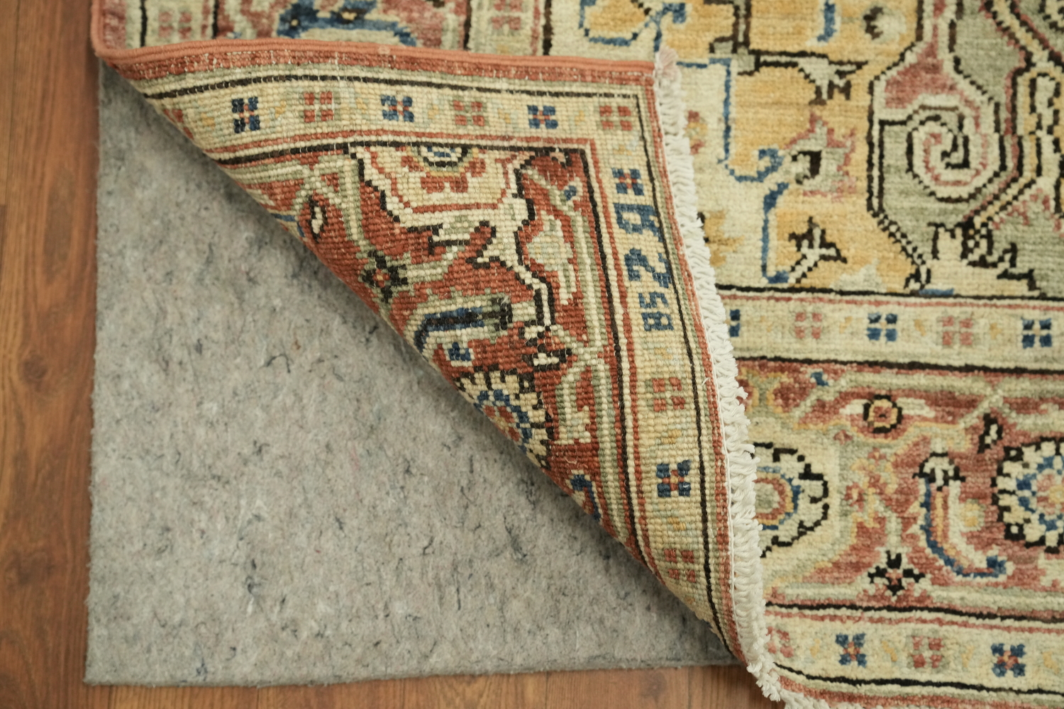 Geometric Wool Heriz Serapi Vegetable Dye Rug 5x7
