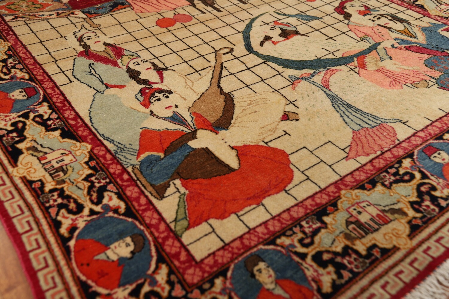 Pre-1900 Antique Wool Pictorial Kashan Persian Rug 4x7