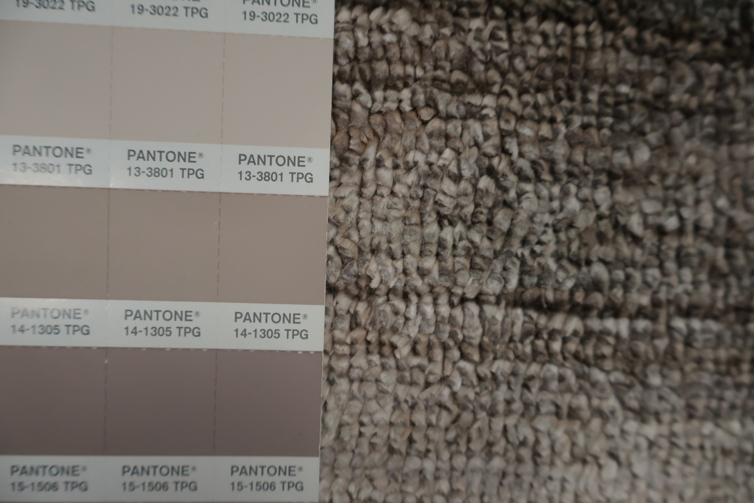 Stylish and Elegant Gabbeh Large Rug Complements Modern Interiors 9x12