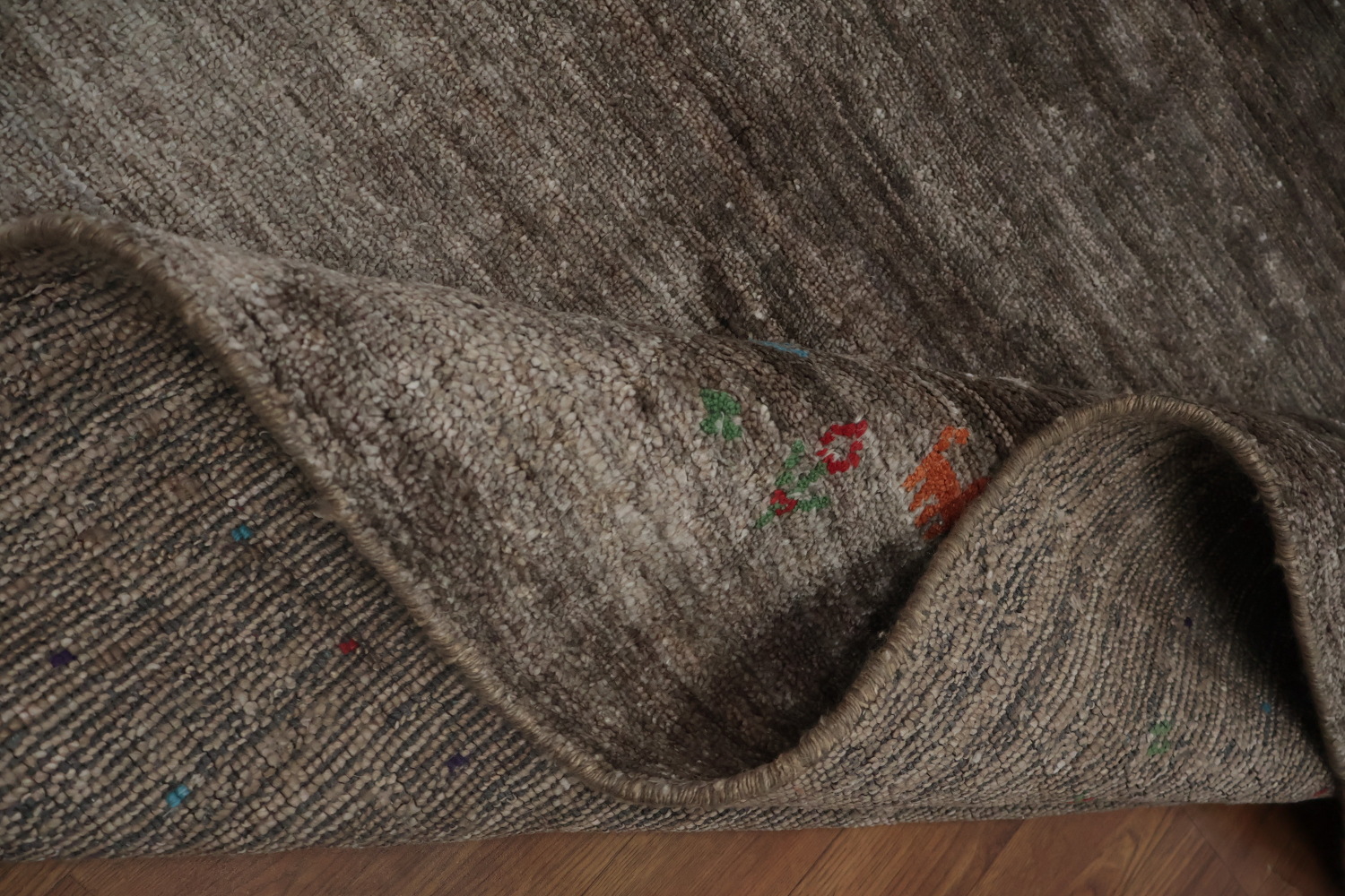 Stylish and Elegant Gabbeh Large Rug Complements Modern Interiors 9x12