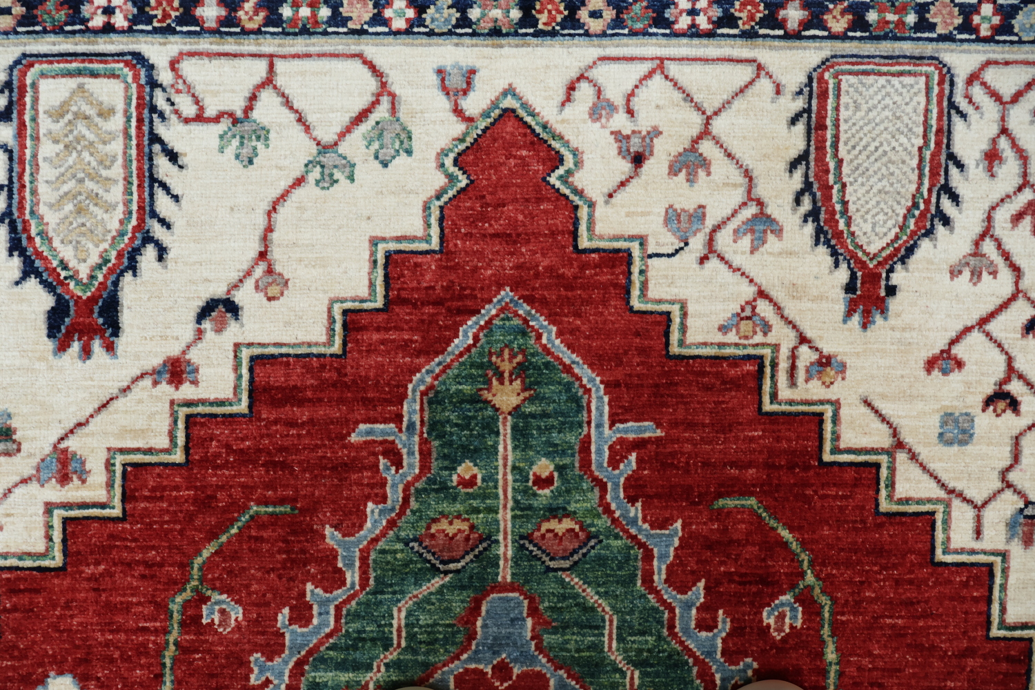 Vegetable Dye Heriz Serapi Oriental Rug 5x7