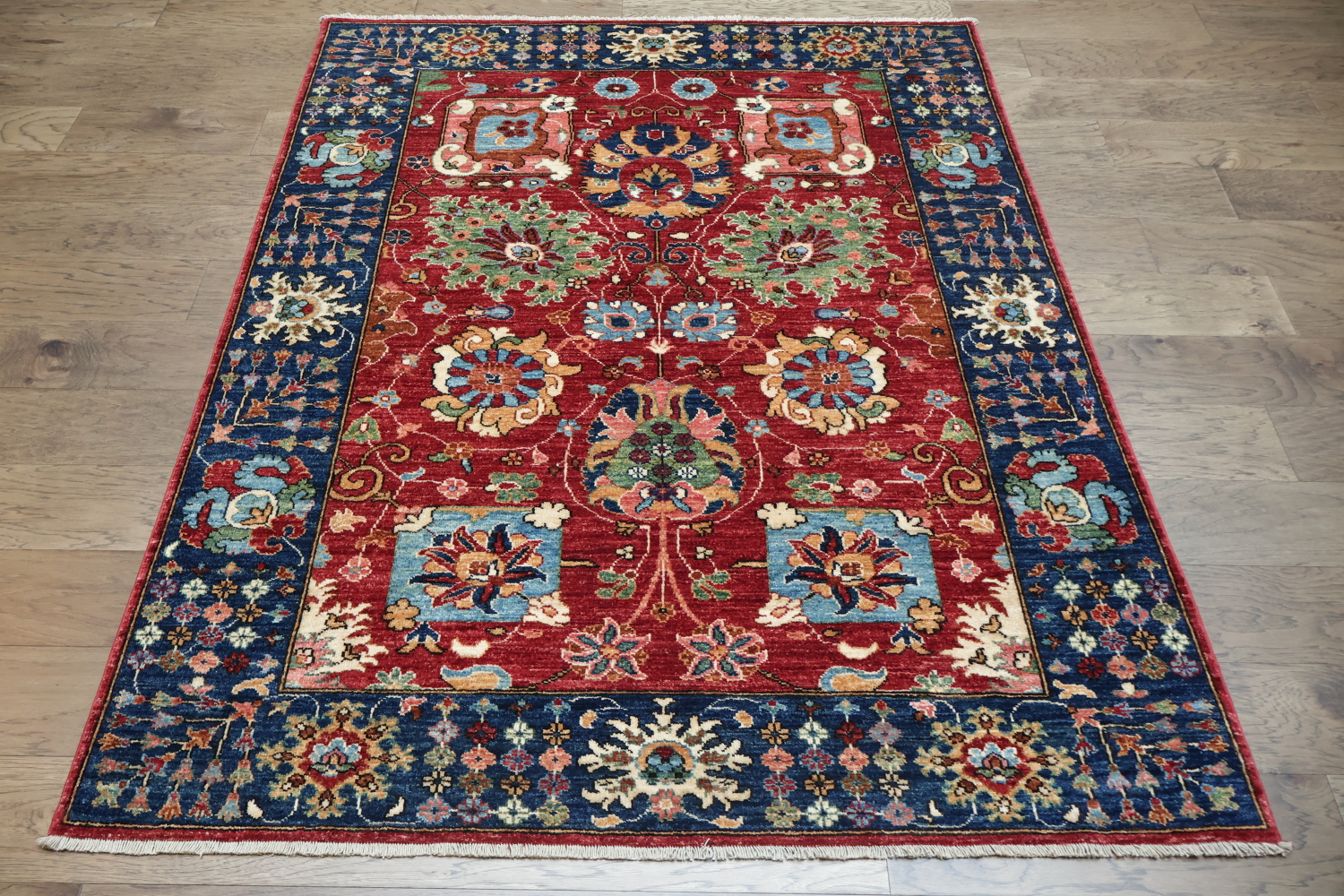 Elegant Red and Blue Botanical Patterned Ziegler Area Rug for Stylish Homes 5x7