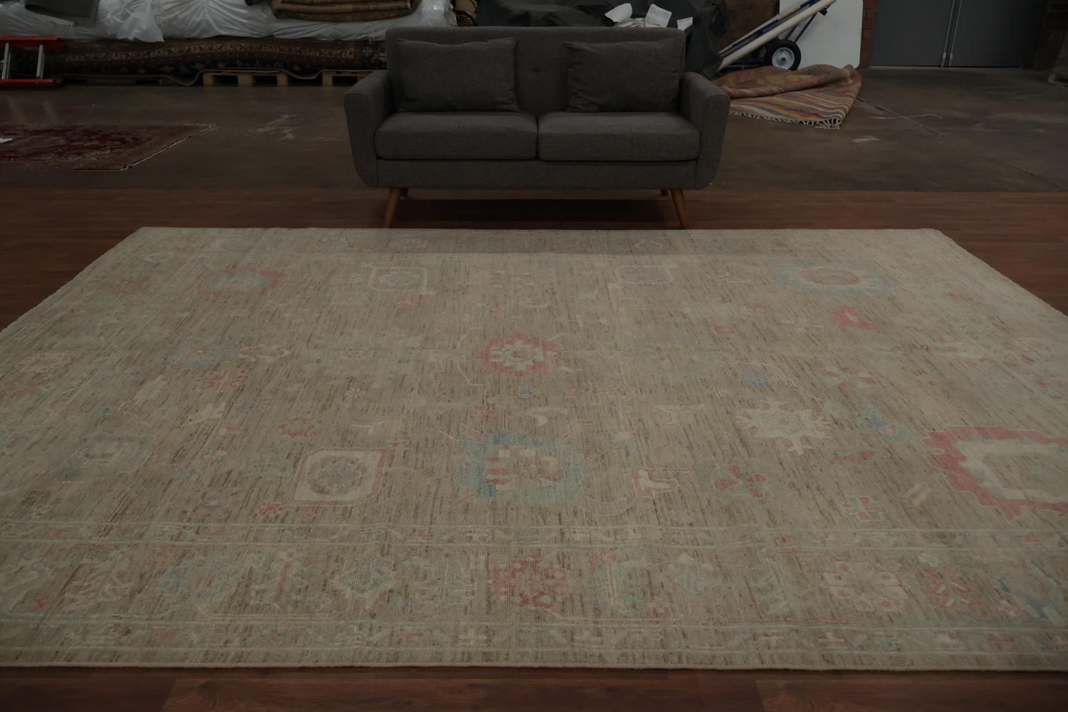 Soft Color Palette Oushak Area Rug 9x12 with Intricate Patterns