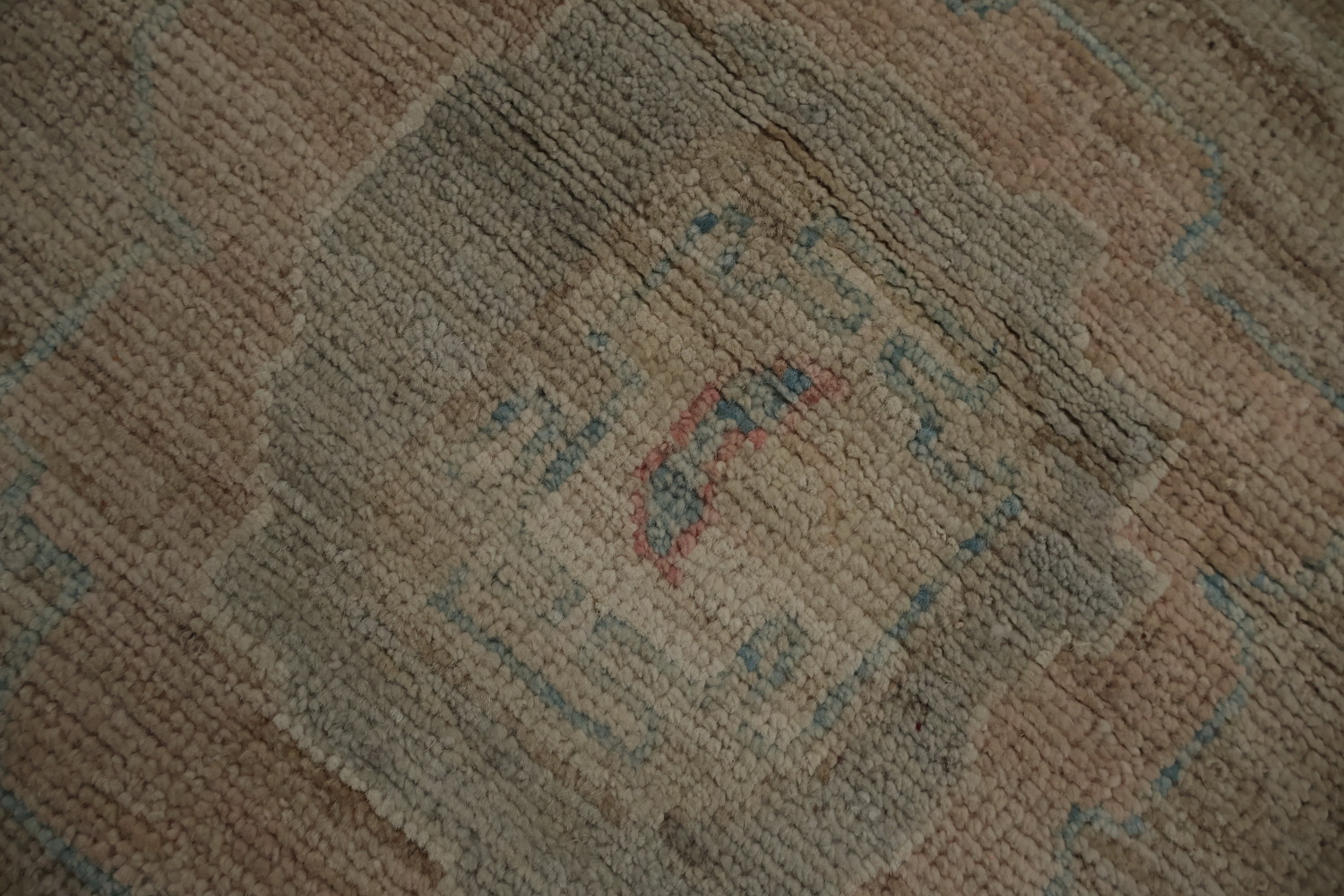 Soft Color Palette Oushak Area Rug 9x12 with Intricate Patterns