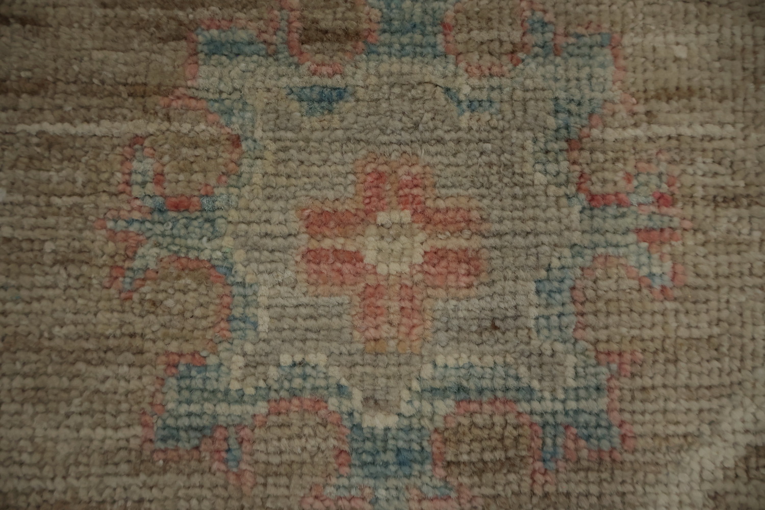 Soft Color Palette Oushak Area Rug 9x12 with Intricate Patterns
