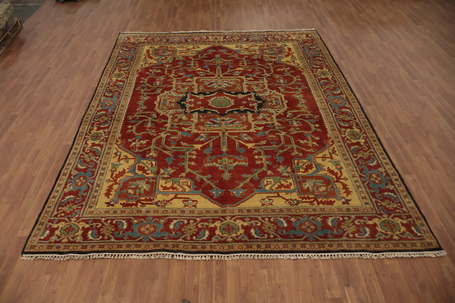 Vintage Inspired Heriz Serapi Area Rug with Rich Colors and Design 9x12