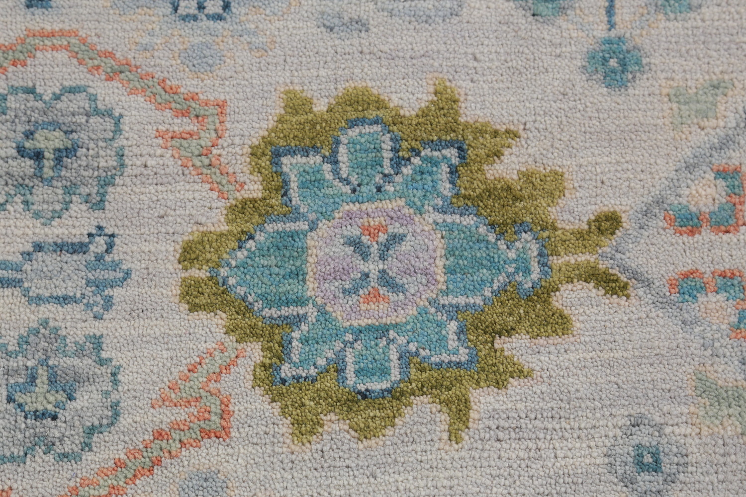Handmade Wool Oushak Indian Area Rug 9x12