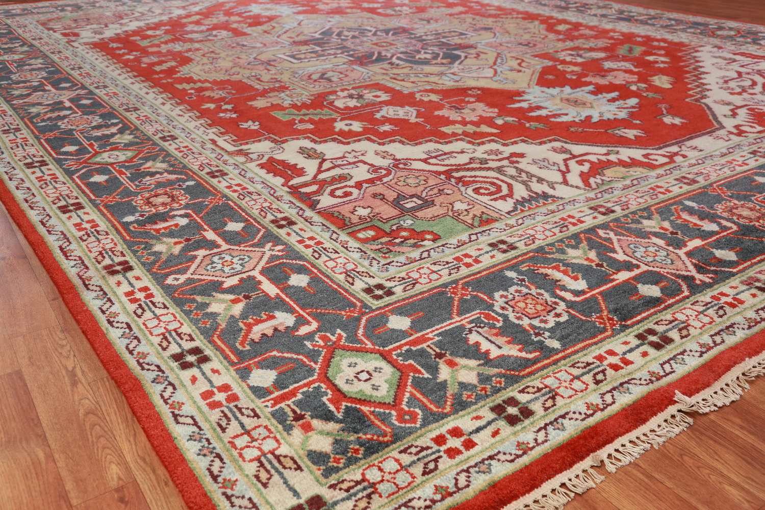 Palace Size Wool Heriz Serapi Oriental Rug 12x15