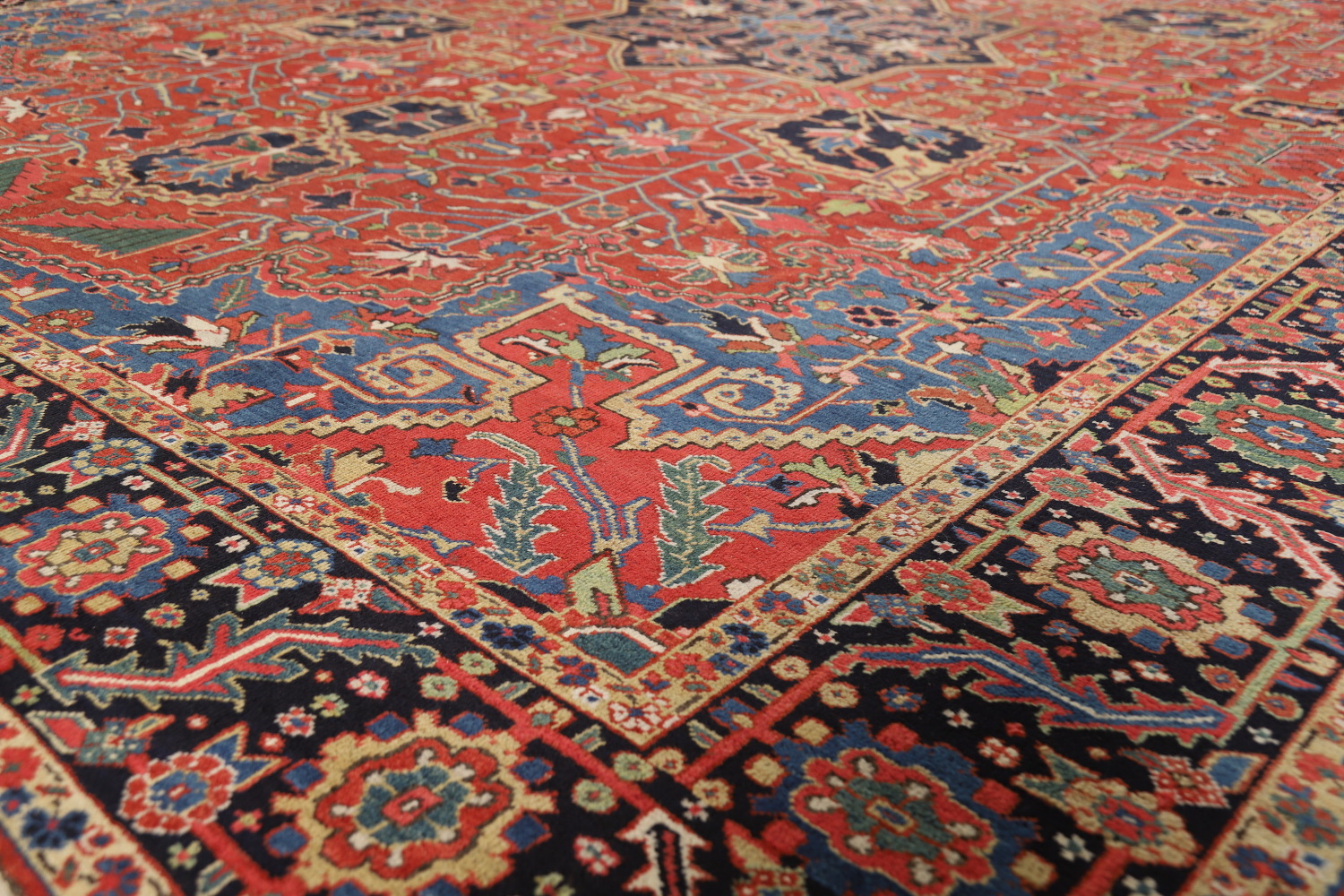 Pre-1900 Vegetable Dye Heriz Serapi Persian Large Rug 11x14