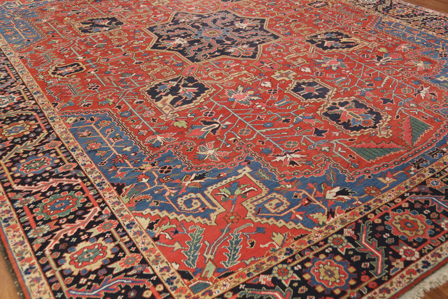 Pre-1900 Vegetable Dye Heriz Serapi Persian Large Rug 11x14