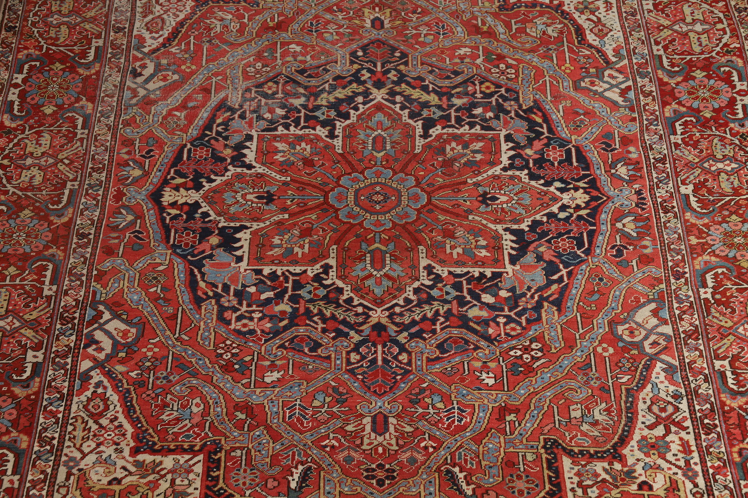 Antique Vegetable Dye Heriz Serapi Persian Area Rug 10x12