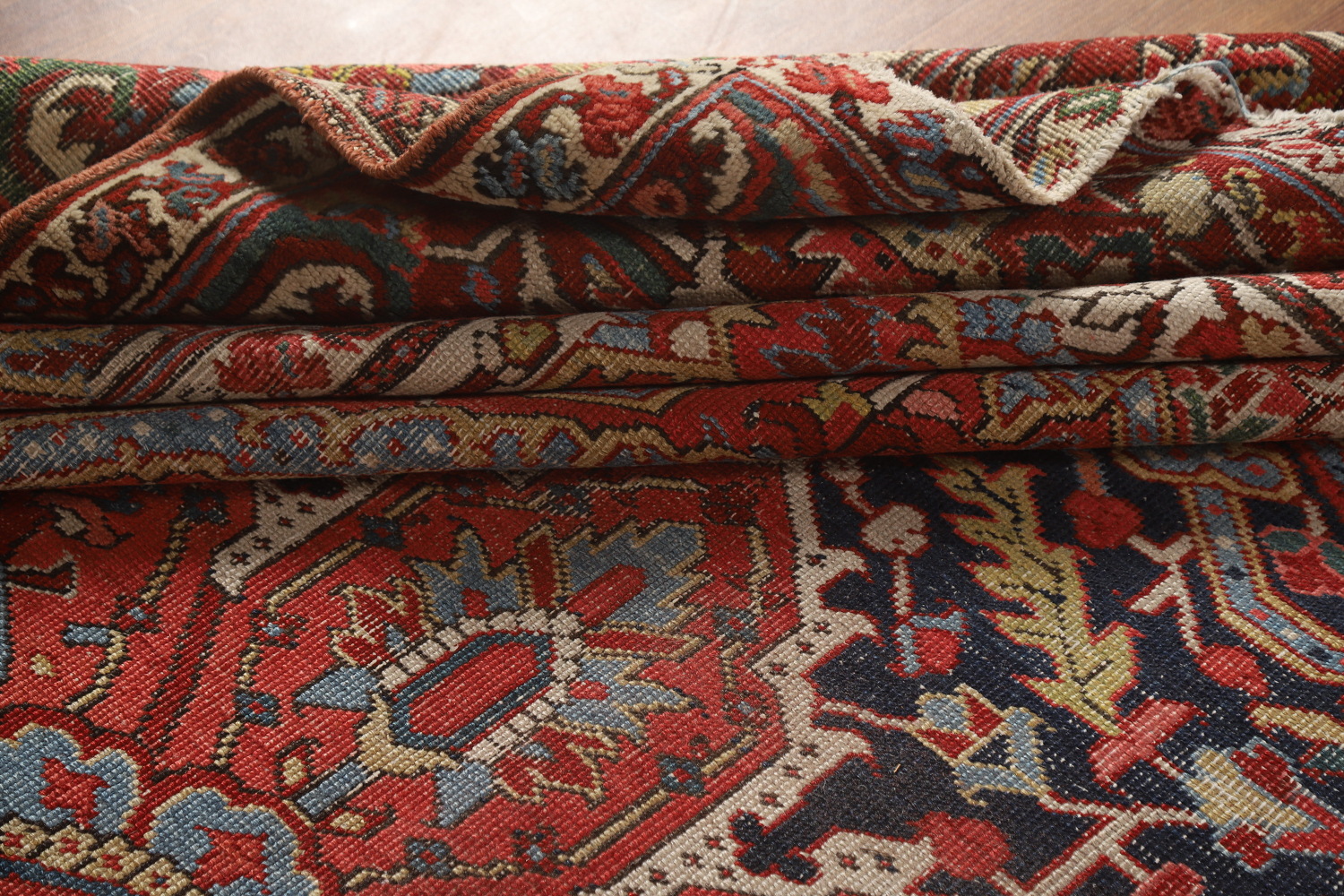 Antique Vegetable Dye Heriz Serapi Persian Area Rug 10x12