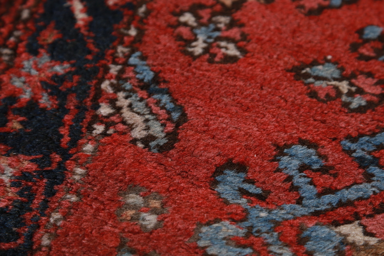 Antique Vegetable Dye Heriz Serapi Persian Runner Rug 3x12