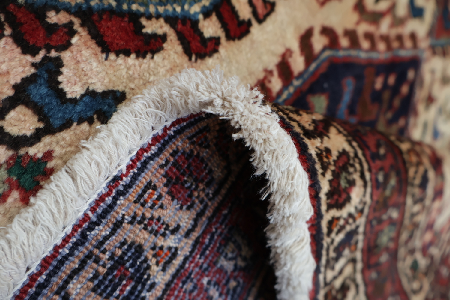 Antique Tribal Shiraz Abadeh Persian Area Rug 4x5