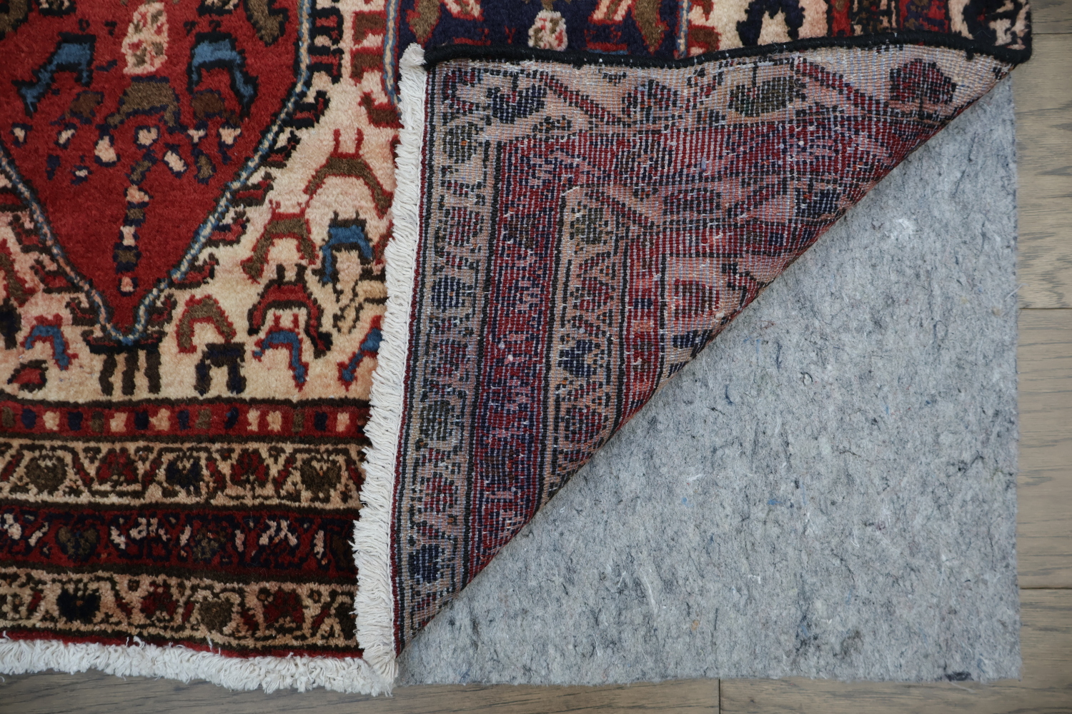 Antique Tribal Shiraz Abadeh Persian Area Rug 4x5