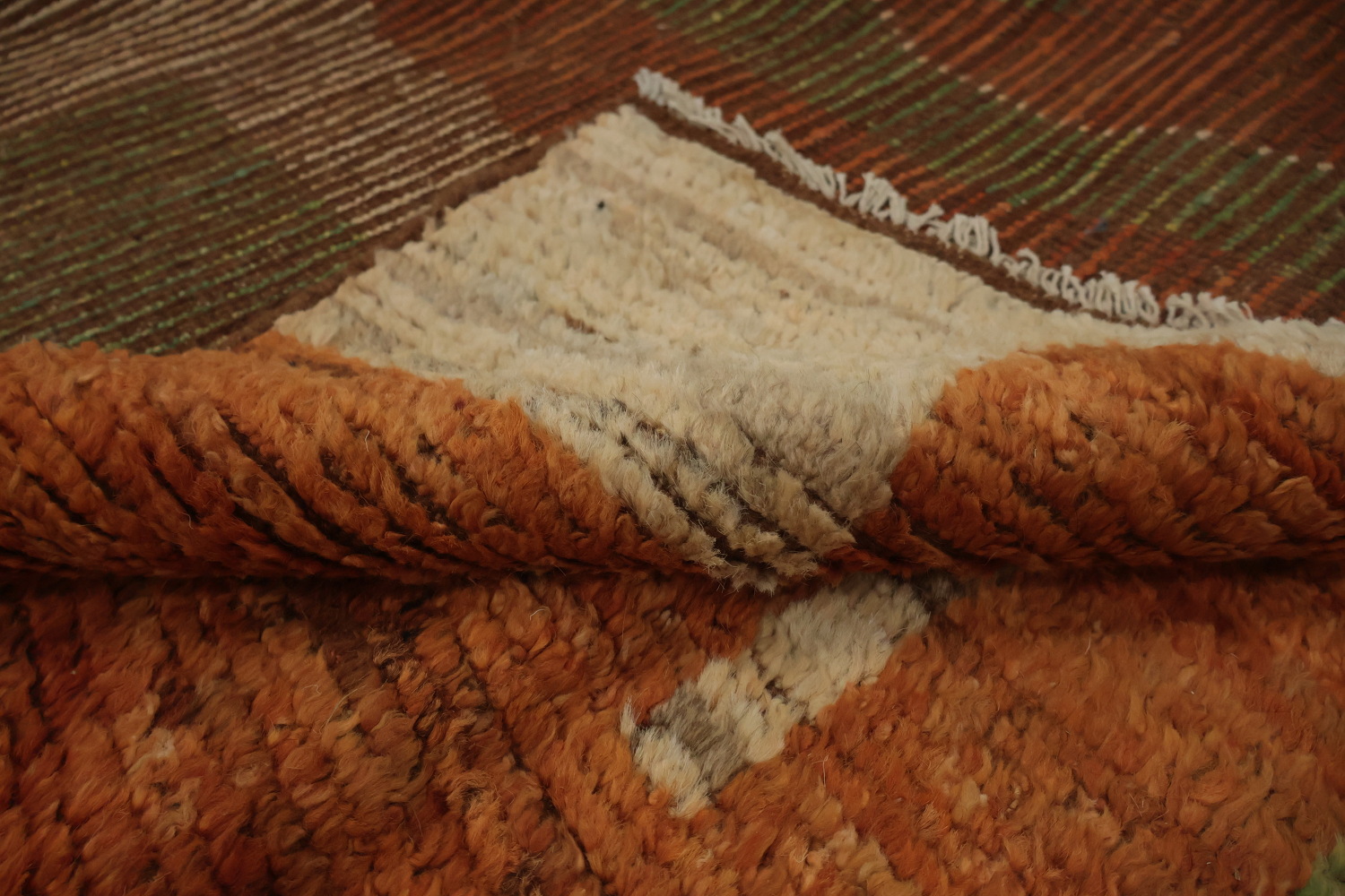 Vibrant Geometric Accents Wool Moroccan Large Rug 10x14
