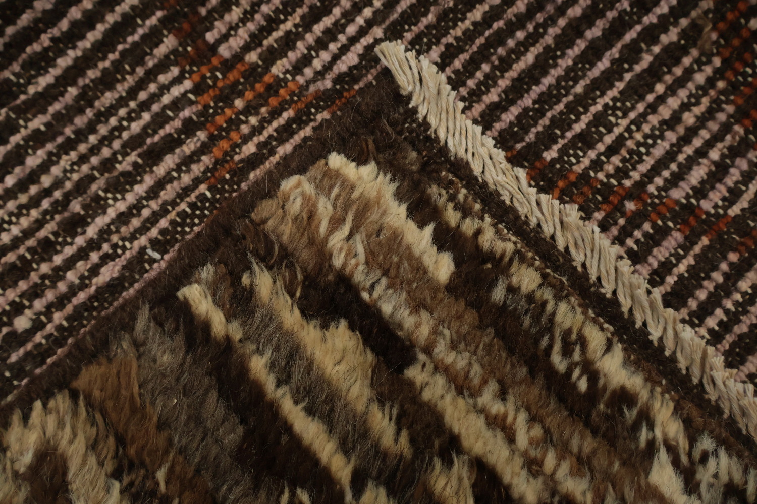 Diamond and Square Moroccan Large Rug 11x13 Perfect for Cozy Spaces
