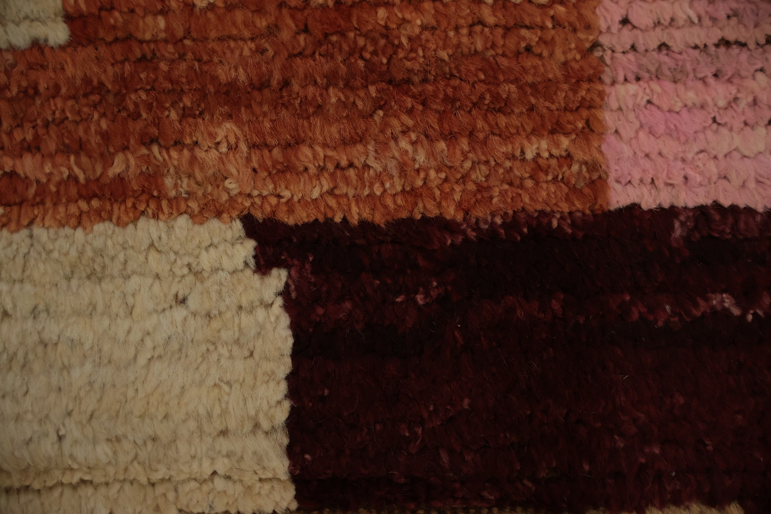 Modern Abstract Wool Moroccan Area Rug 7x10 with Earthy Hues