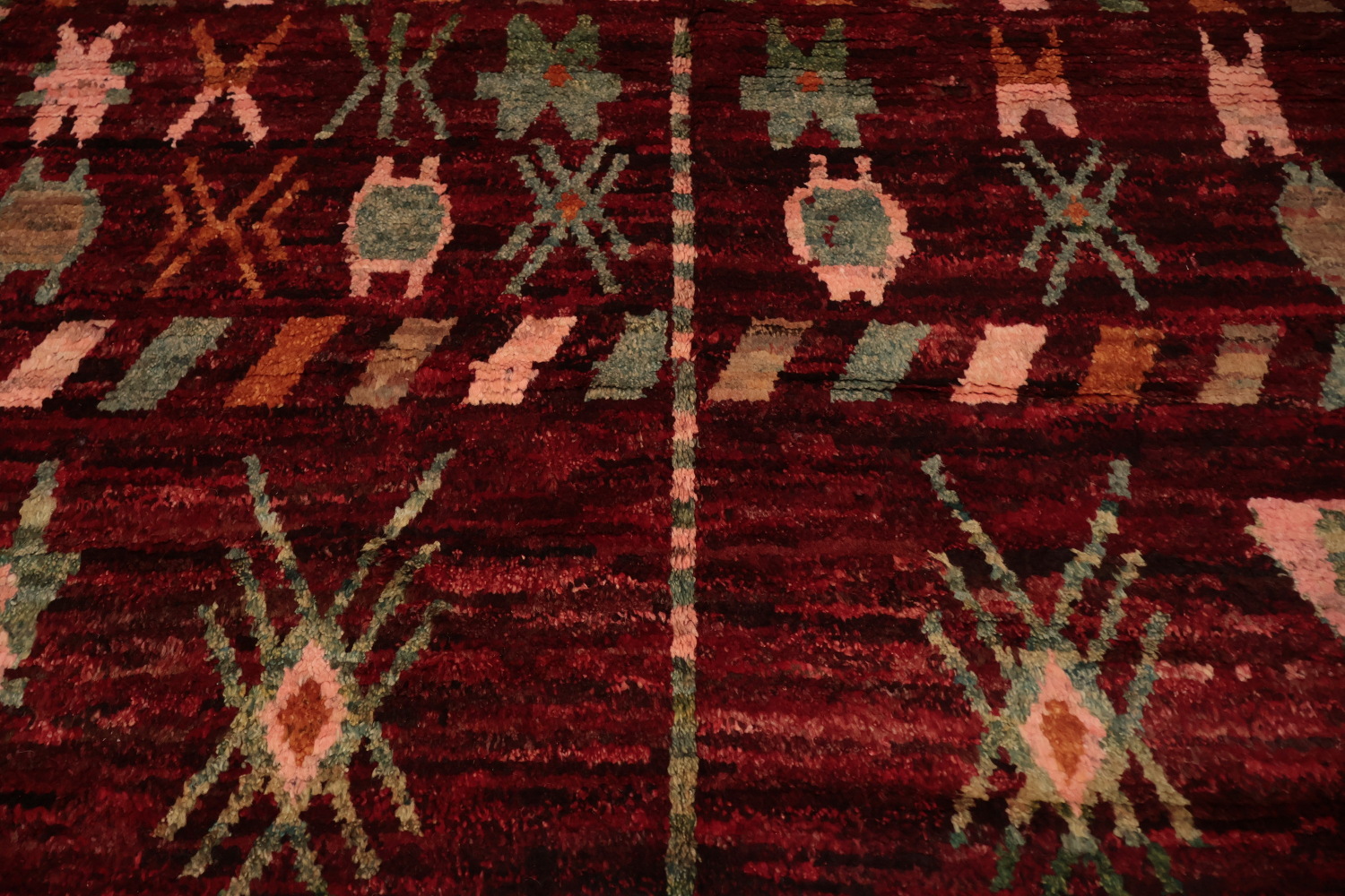Rustic Tones Moroccan Area Rug 6x8 Details for Warmth and Style