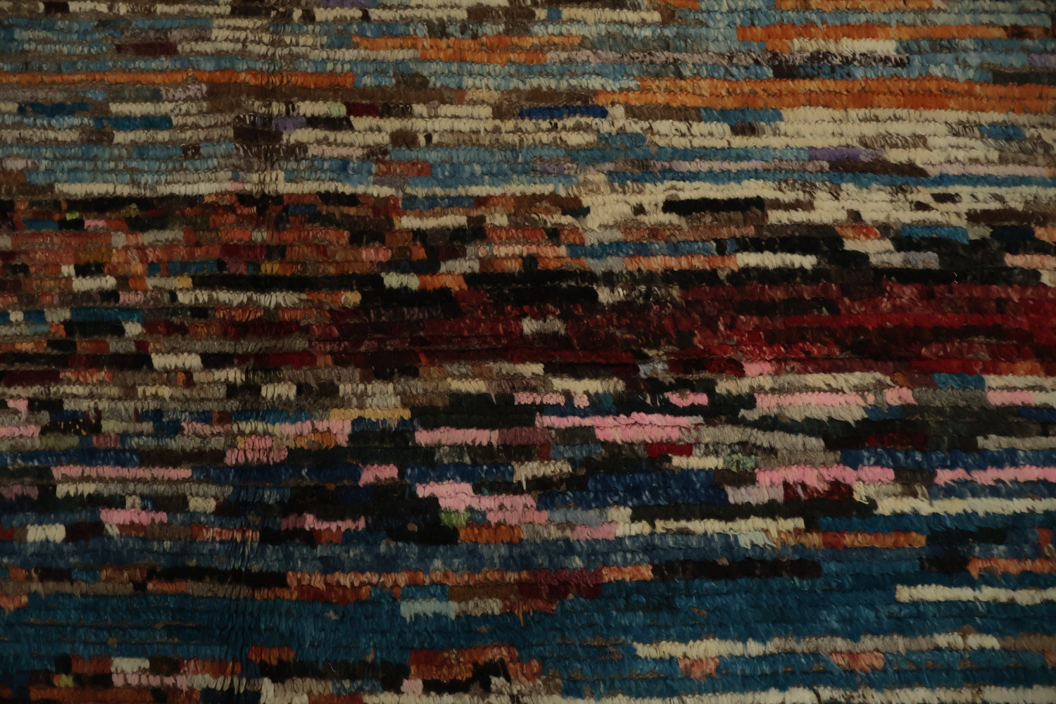 Dynamic Multicolored Moroccan Area Rug 6x10 for Living Spaces