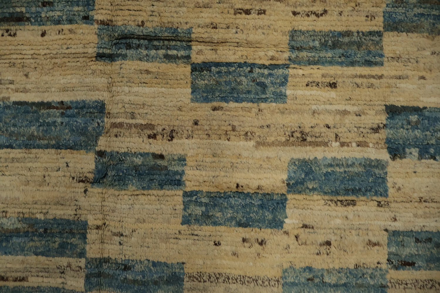 Chic Blocks Moroccan Area Rug 6x9 in Subtle Blue and Beige