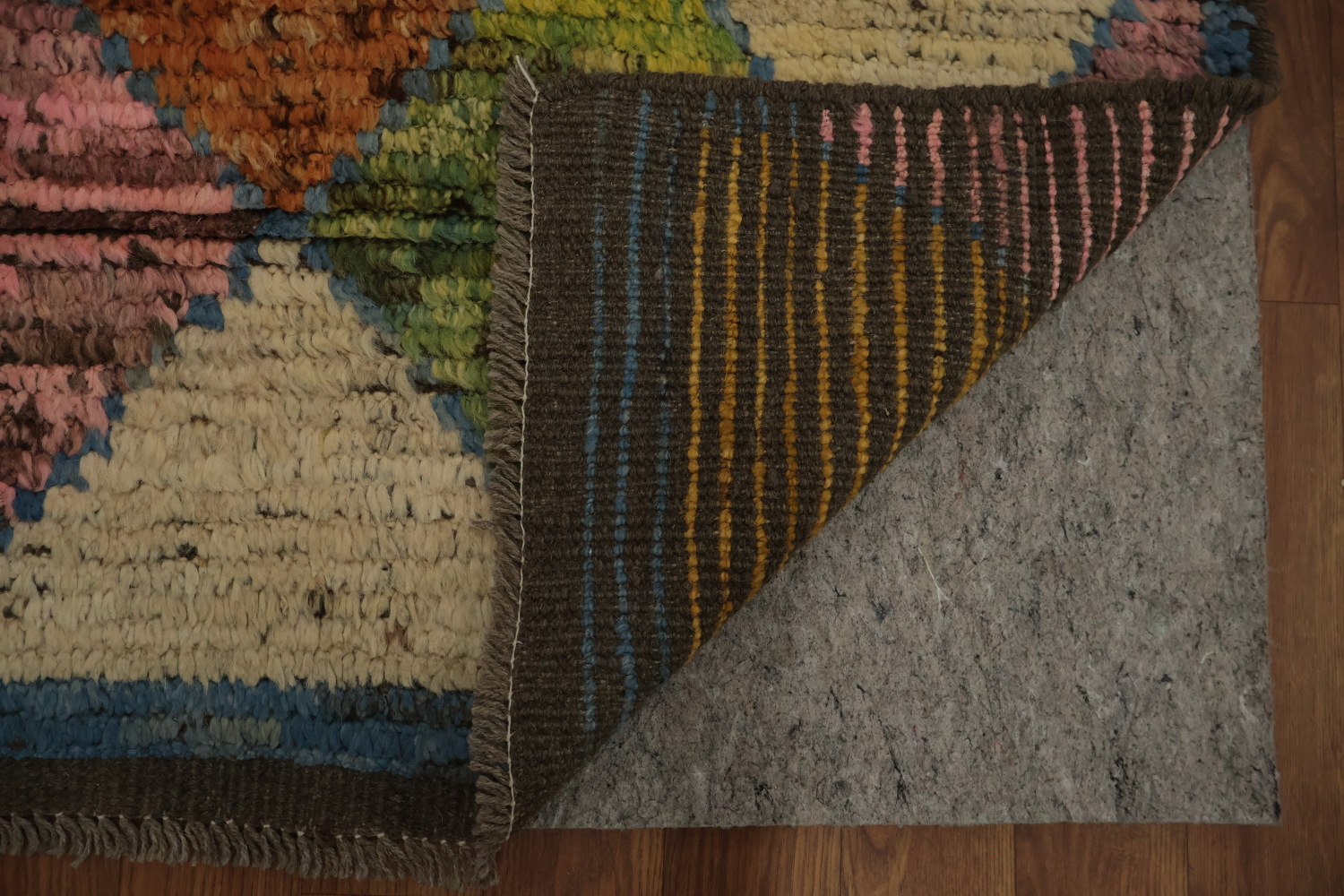 Vibrant Moroccan Area Rug 7x10 with Multicolored Geometric Patterns