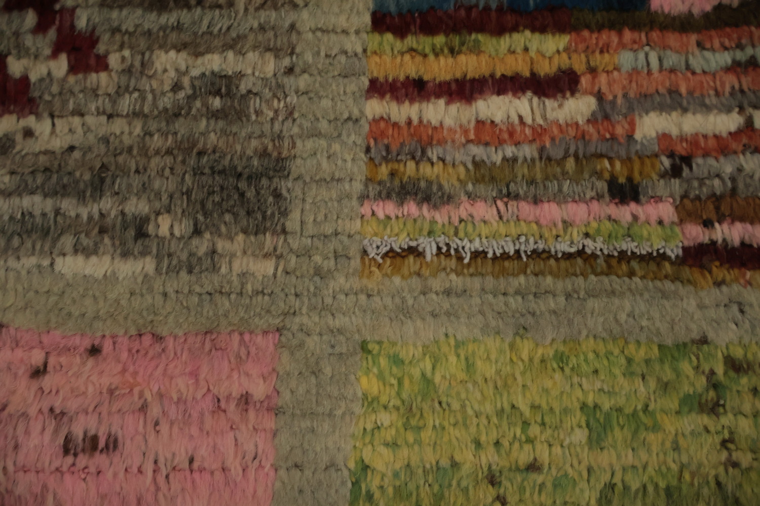 Moroccan Area Rug 7x10 with Colorful Geometric Border Patterns
