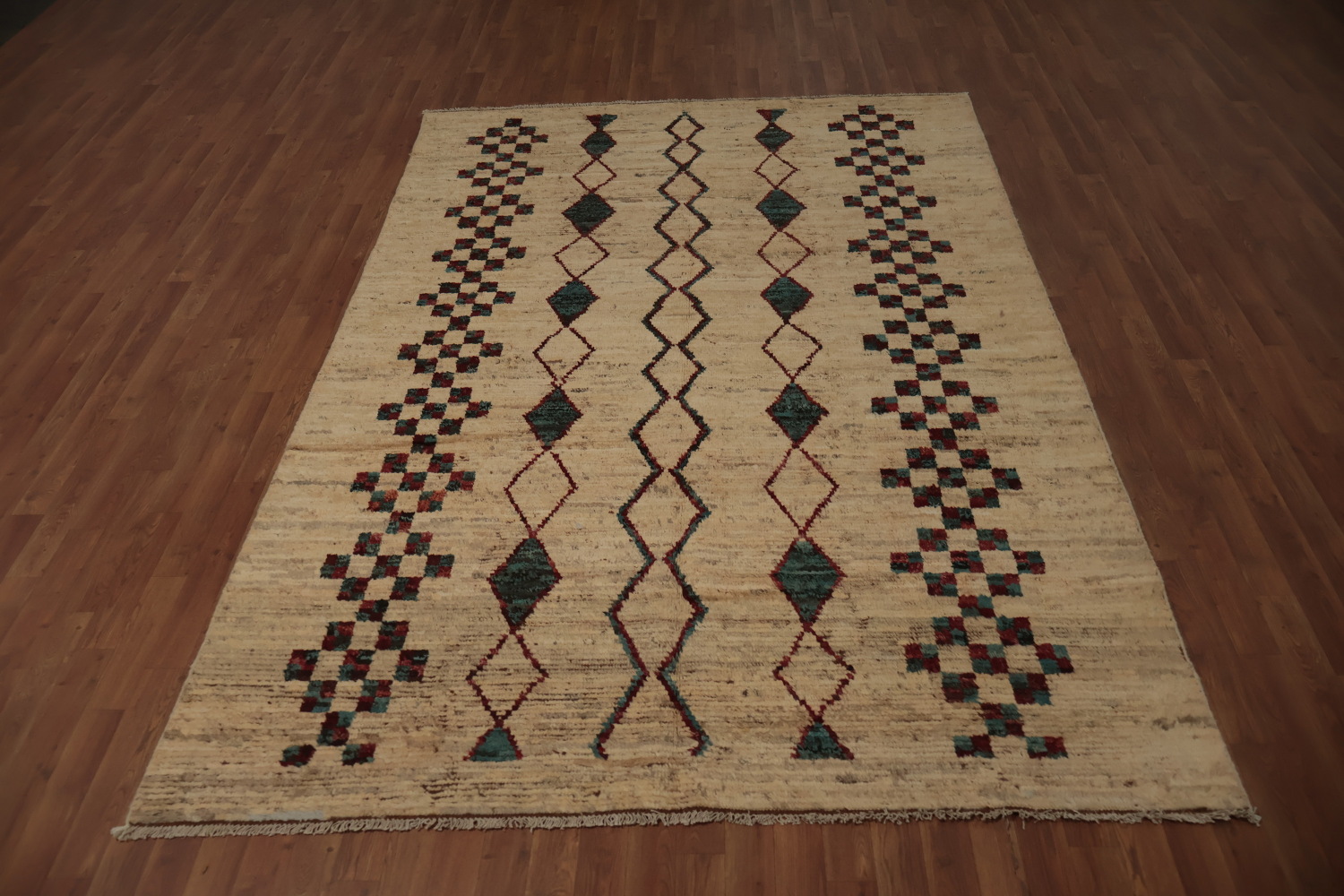 Unique Moroccan Area Rug 7x10 to Enhance Any Room Decor
