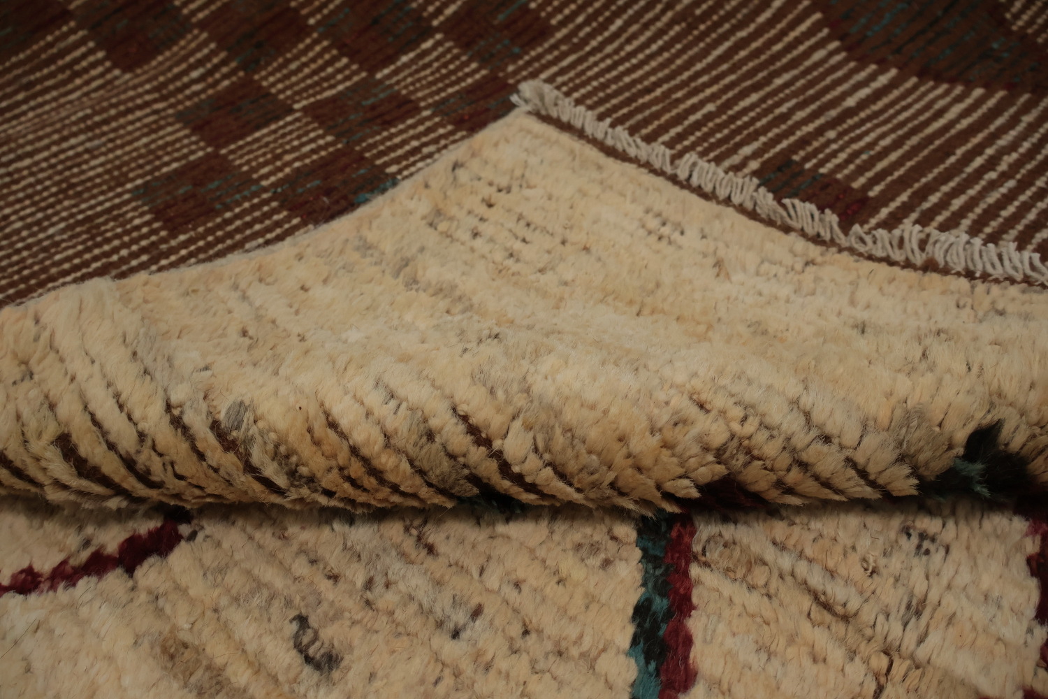 Unique Moroccan Area Rug 7x10 to Enhance Any Room Decor