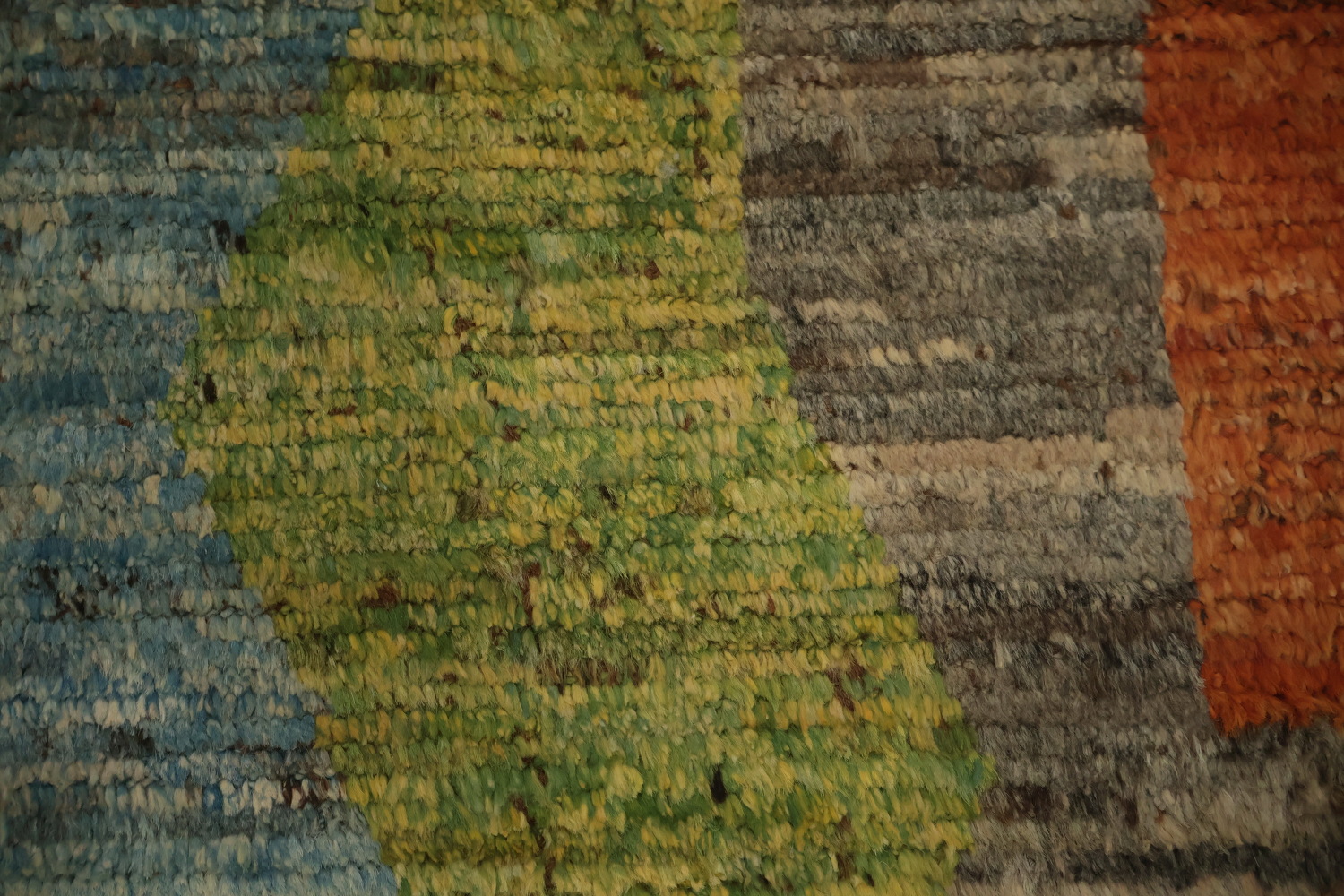Dynamic Moroccan Area Rug 7x10 in Earth and Sky Tone Accents